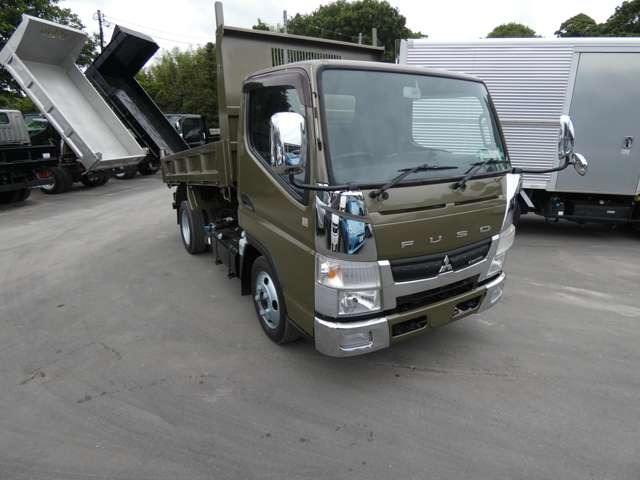 Mitsubishi Fuso Canter 2