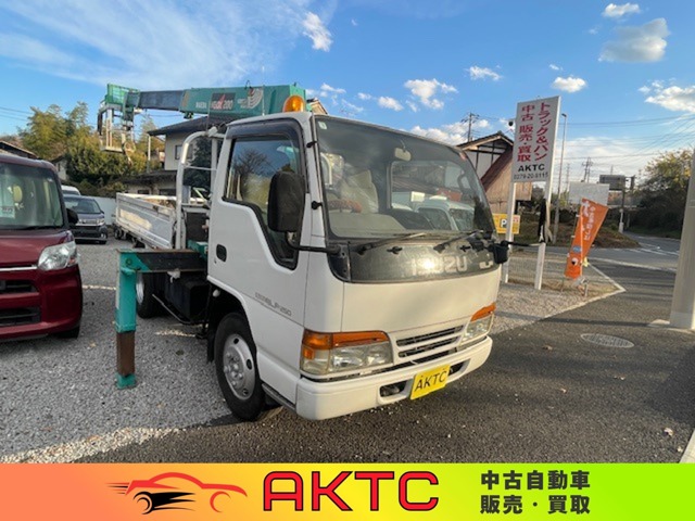 Isuzu Elf 1