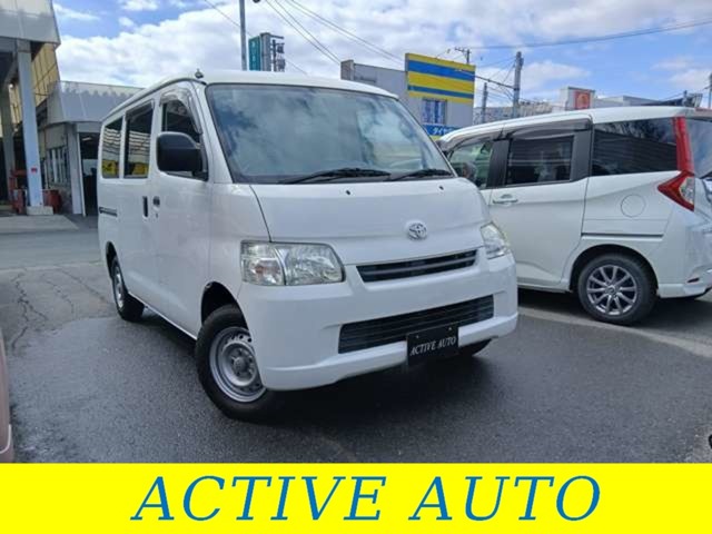 2018 Toyota Light Ace Van