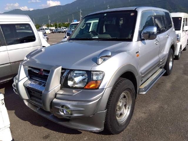 Mitsubishi Pajero 1