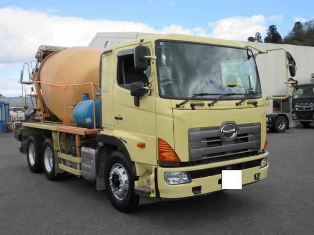 2012 Hino Profia