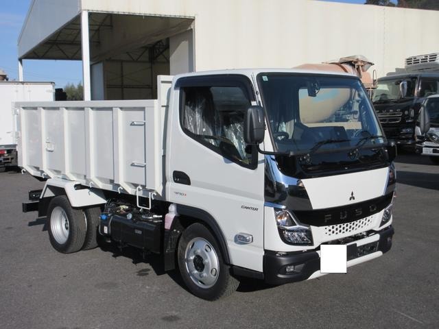 2024 Mitsubishi Fuso Canter