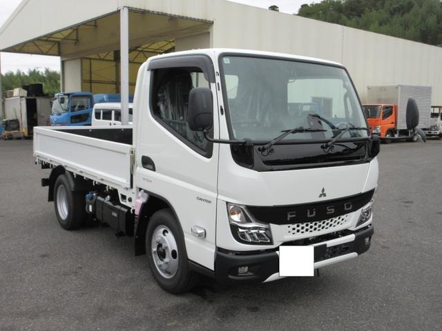 Mitsubishi Fuso Canter 1