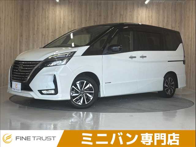 Nissan Serena 1