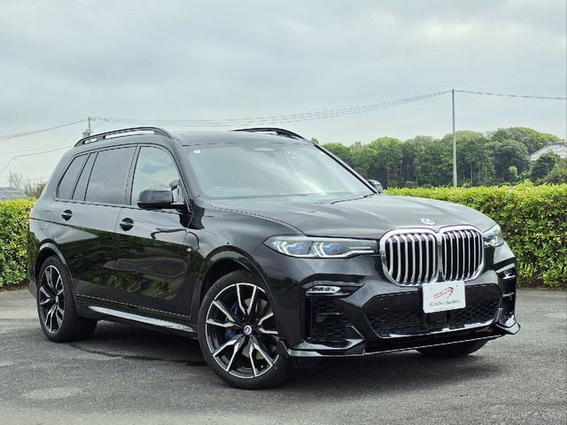 BMW X7 1