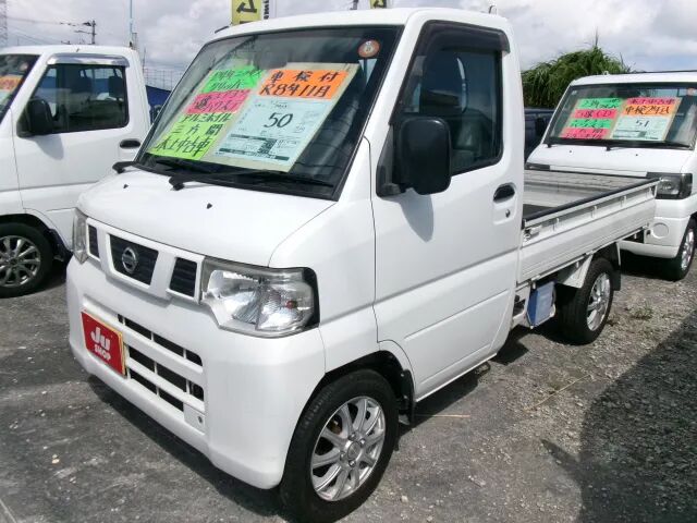 2012 Nissan NT100 Clipper