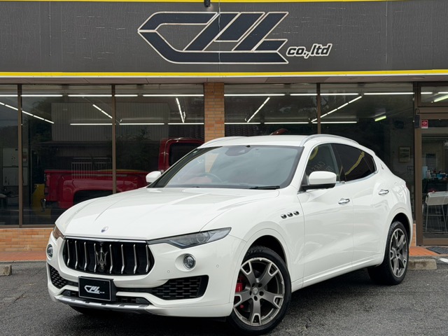 Maserati Levante 1