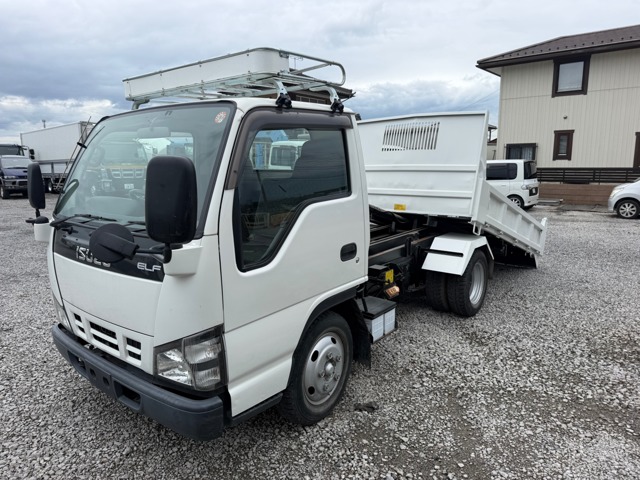 2006 Isuzu Elf