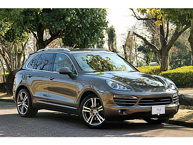 Porsche Cayenne 2