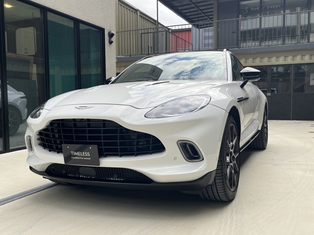2024 Aston Martin DBX