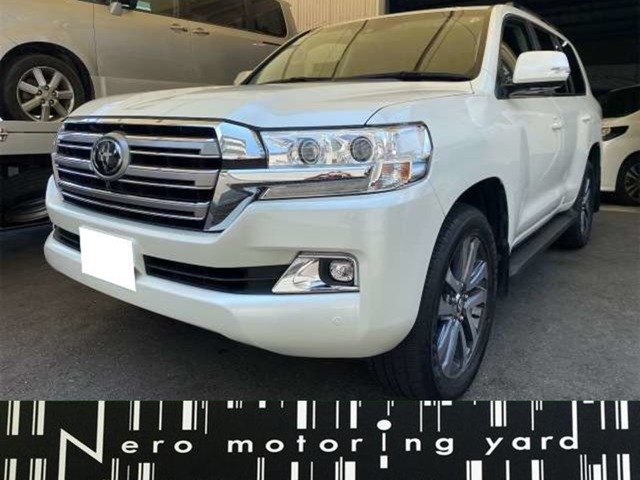 2016 Toyota Land Cruiser 200