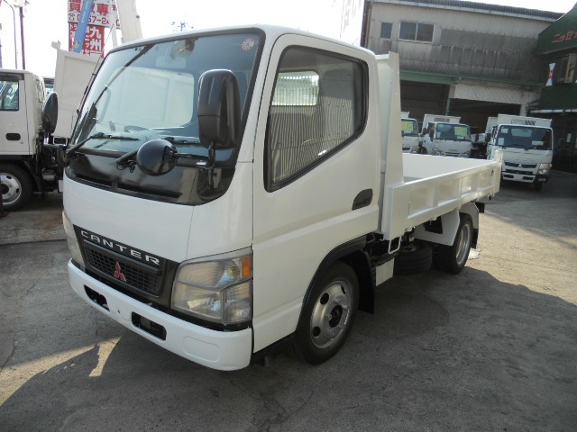 2003 Mitsubishi Fuso Canter