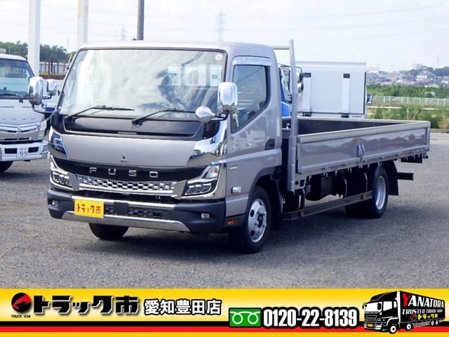 Mitsubishi Fuso Canter 1