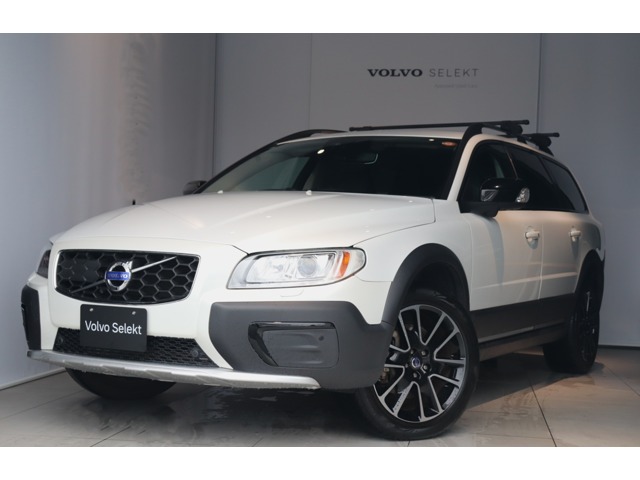 Volvo XC70 1