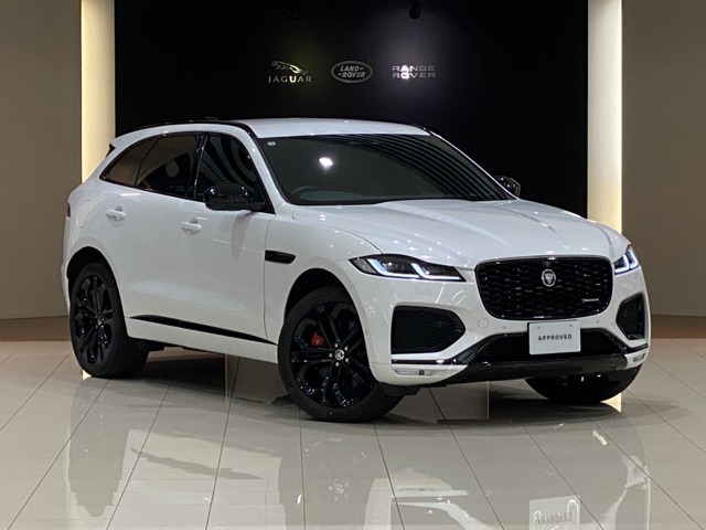 Jaguar F-Pace 1