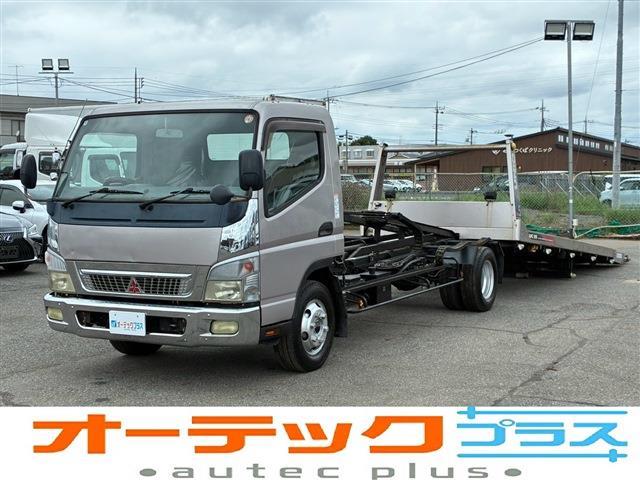 Mitsubishi Fuso Canter 1
