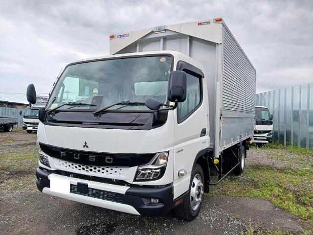 Mitsubishi Fuso Canter 1