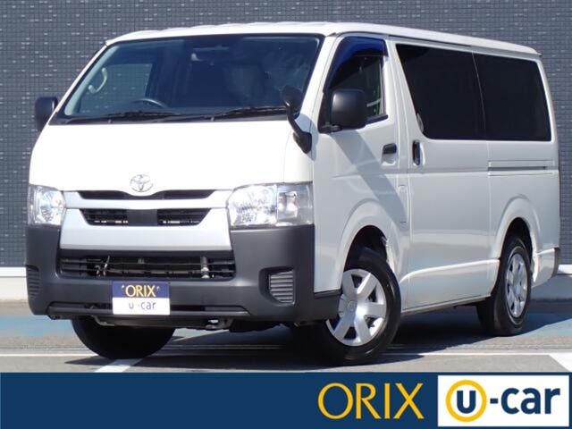 Toyota Hiace Van 1