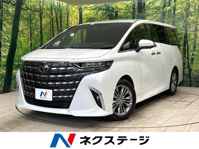 Toyota Alphard 1