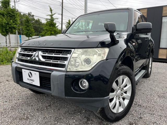 Mitsubishi Pajero 2