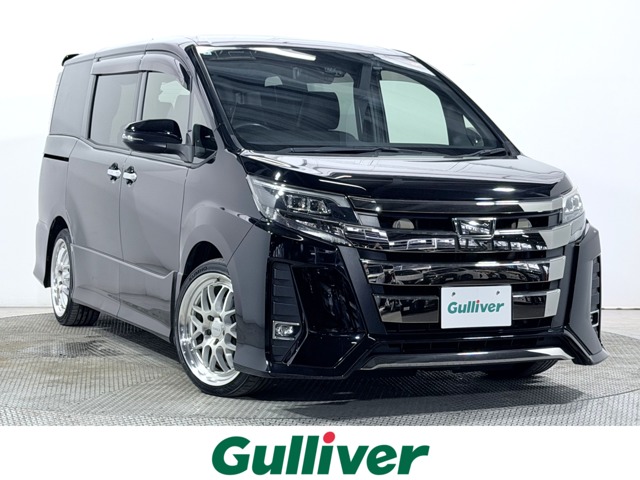 Toyota Noah 1
