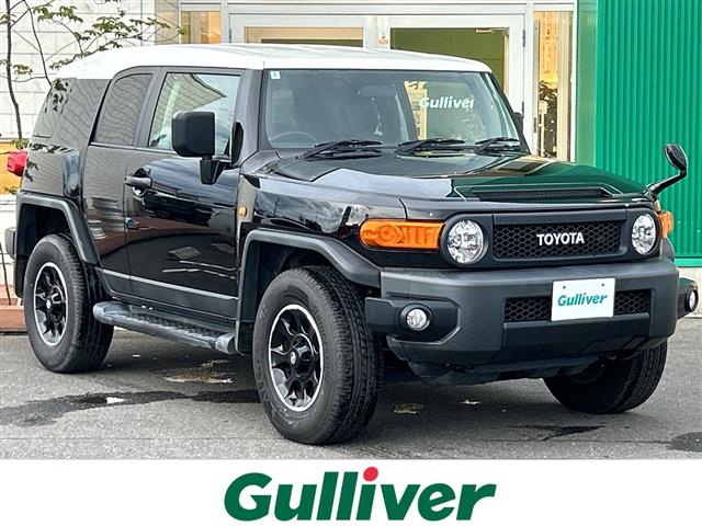 Toyota FJ Cruiser 2