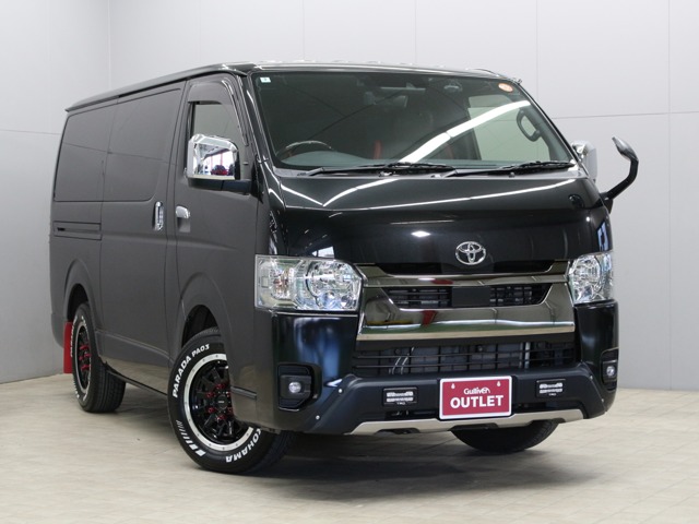 Toyota Hiace Van 1