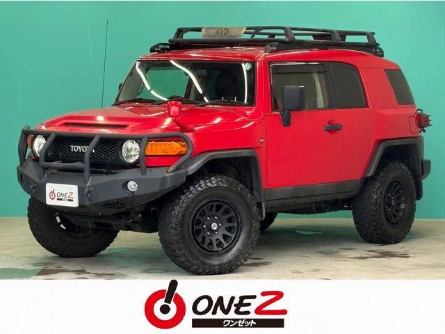 Toyota FJ Cruiser 2