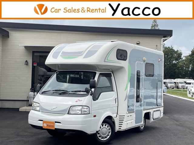 Mazda Bongo Truck 1