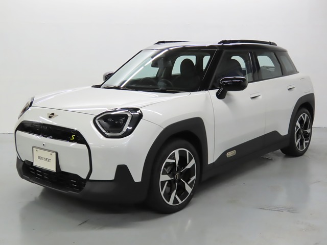 2025 MINI Aceman