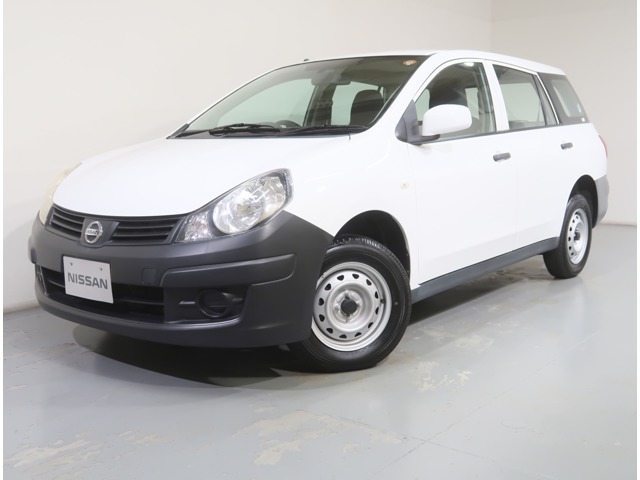 Nissan AD 1