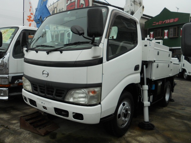 2006 Hino Dutro