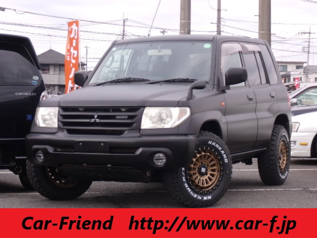 Mitsubishi Pajero iO 1