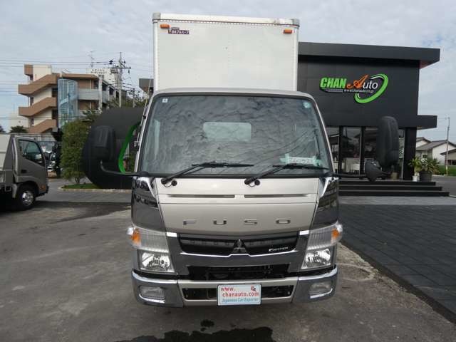 Mitsubishi Fuso Canter 2