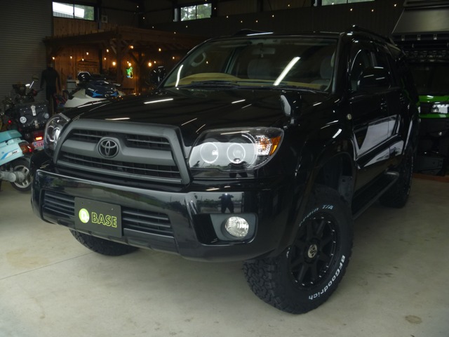 Toyota Hilux Surf 1