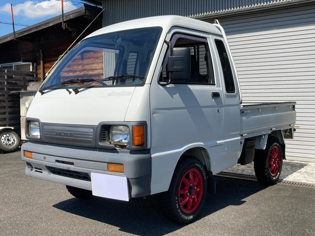 Daihatsu Hijet Pickup 1