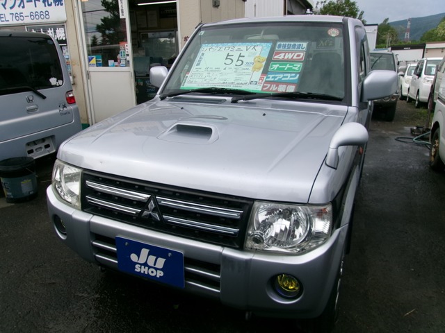 Mitsubishi Pajero Mini 1