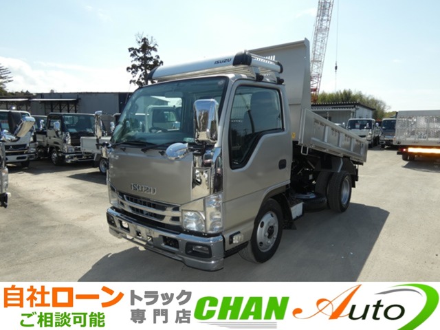 2016 Isuzu Elf