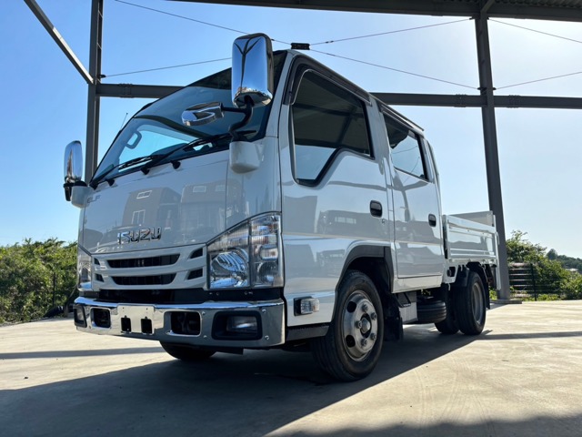 Isuzu Elf 1