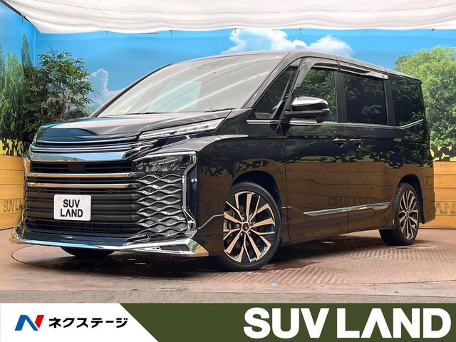 2022 Toyota Voxy