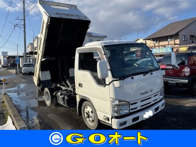 2013 Isuzu Elf