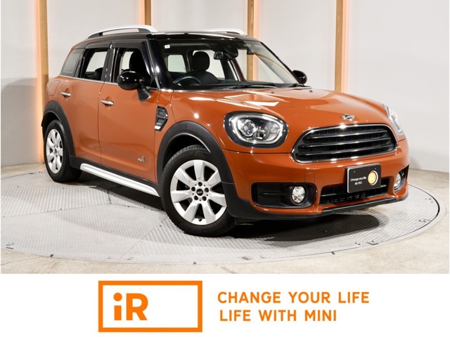 MINI Crossover 1