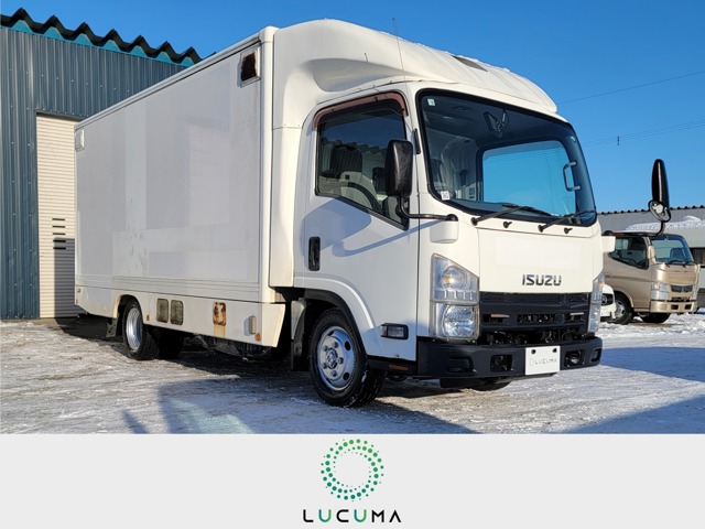 2013 Isuzu Elf