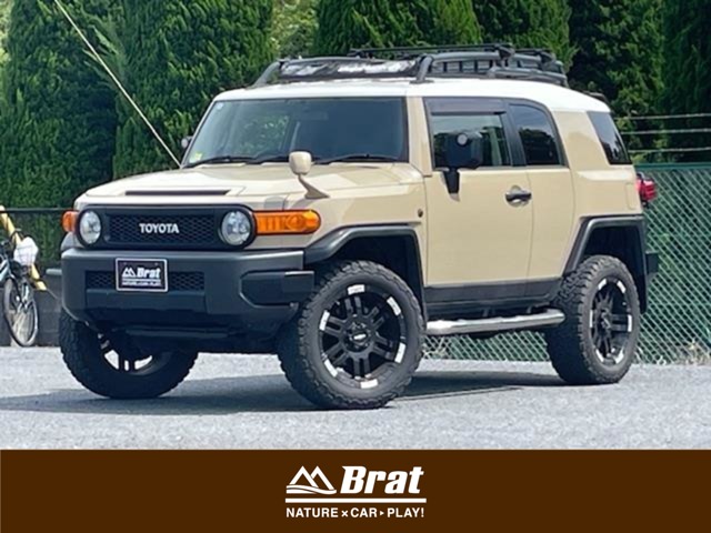 Toyota FJ Cruiser 2