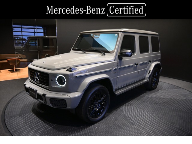 Mercedes-Benz G-Class 1
