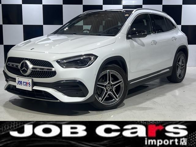 Mercedes-Benz GLA-Class 1