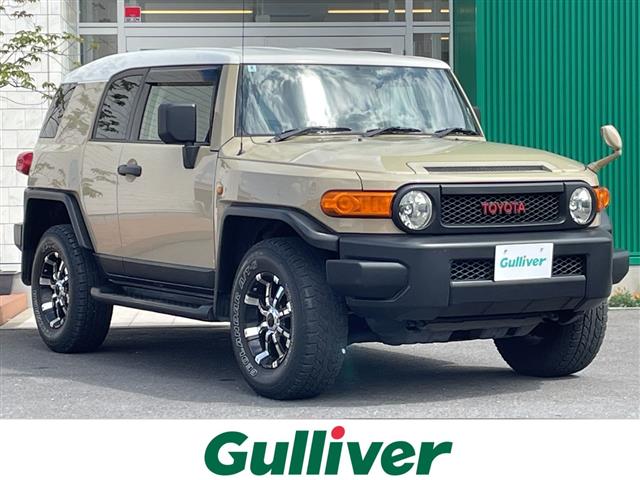 Toyota FJ Cruiser 2