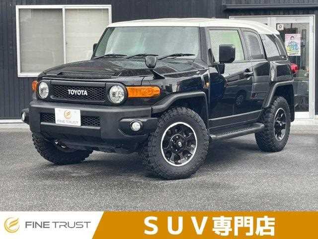 Toyota FJ Cruiser 2