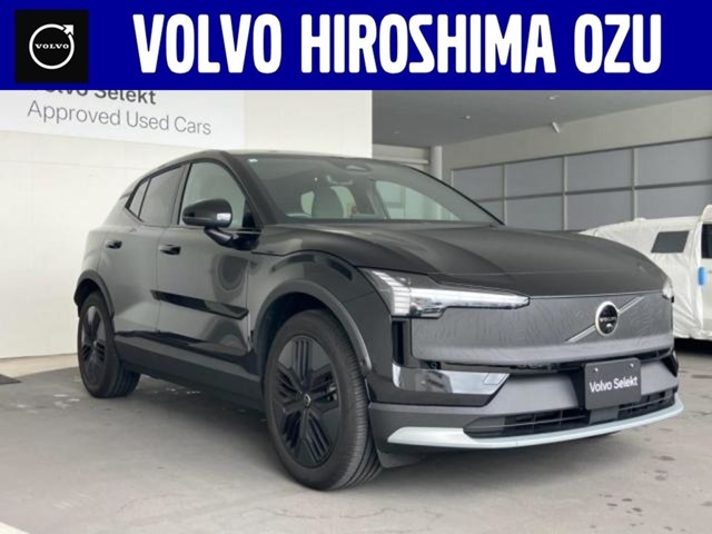 2026 Volvo EX30Cross Country