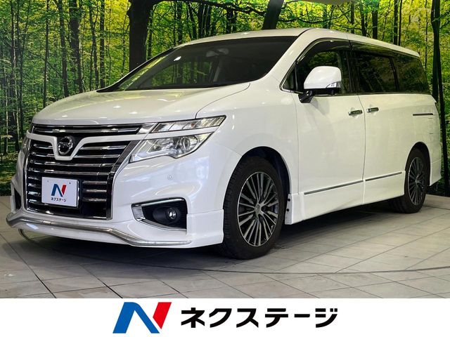 Nissan Elgrand 2